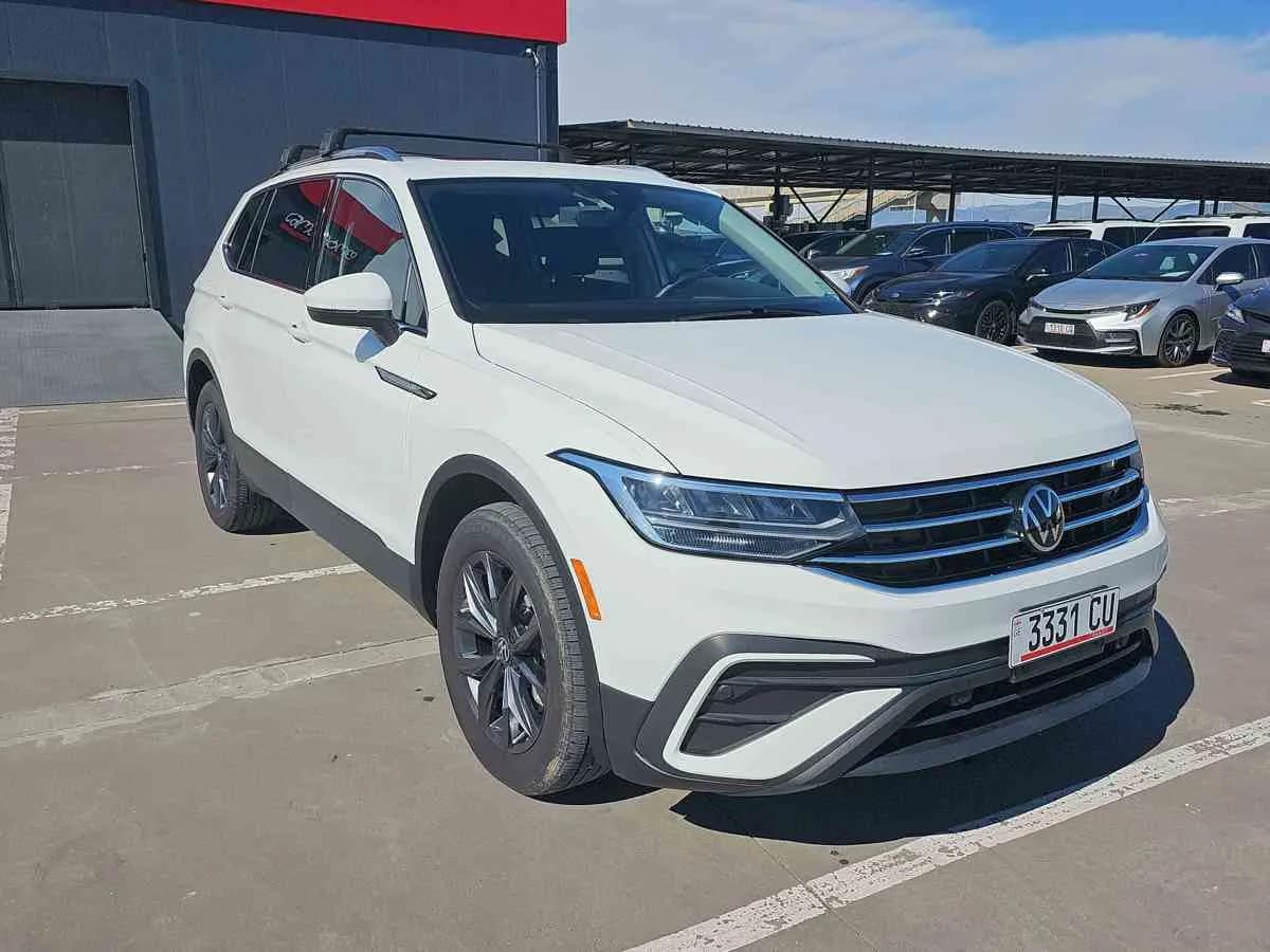 VOLKSWAGEN Tiguan - 3