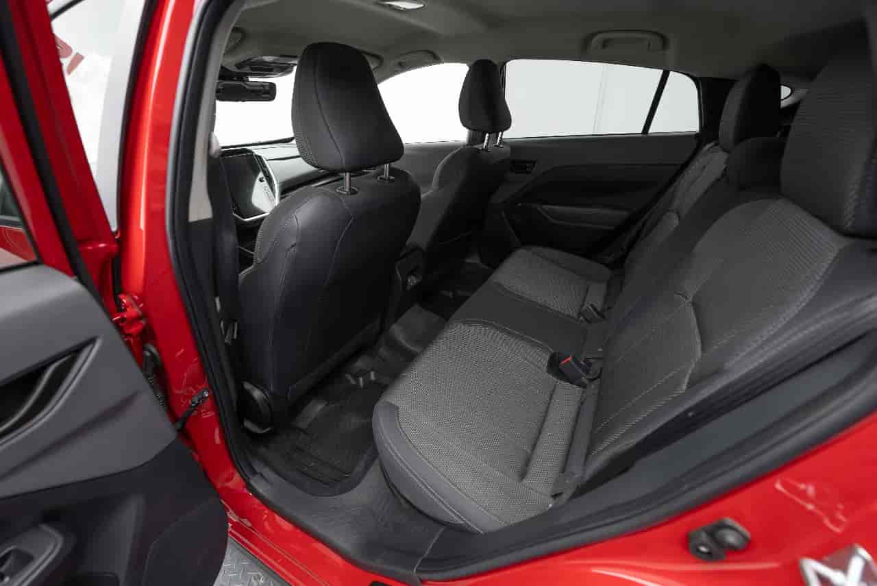 SUBARU Crosstrek - 8