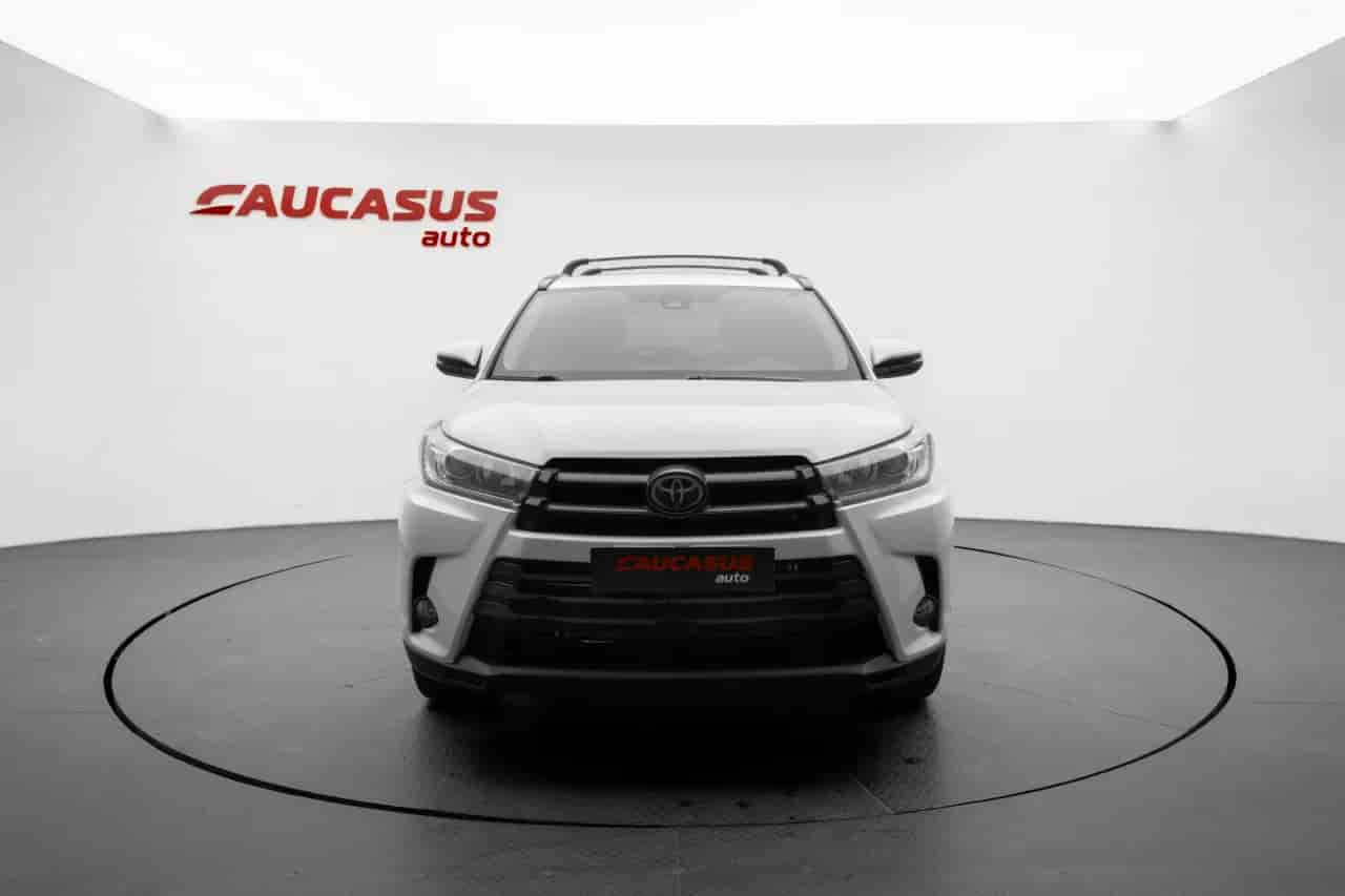 TOYOTA Highlander - 2