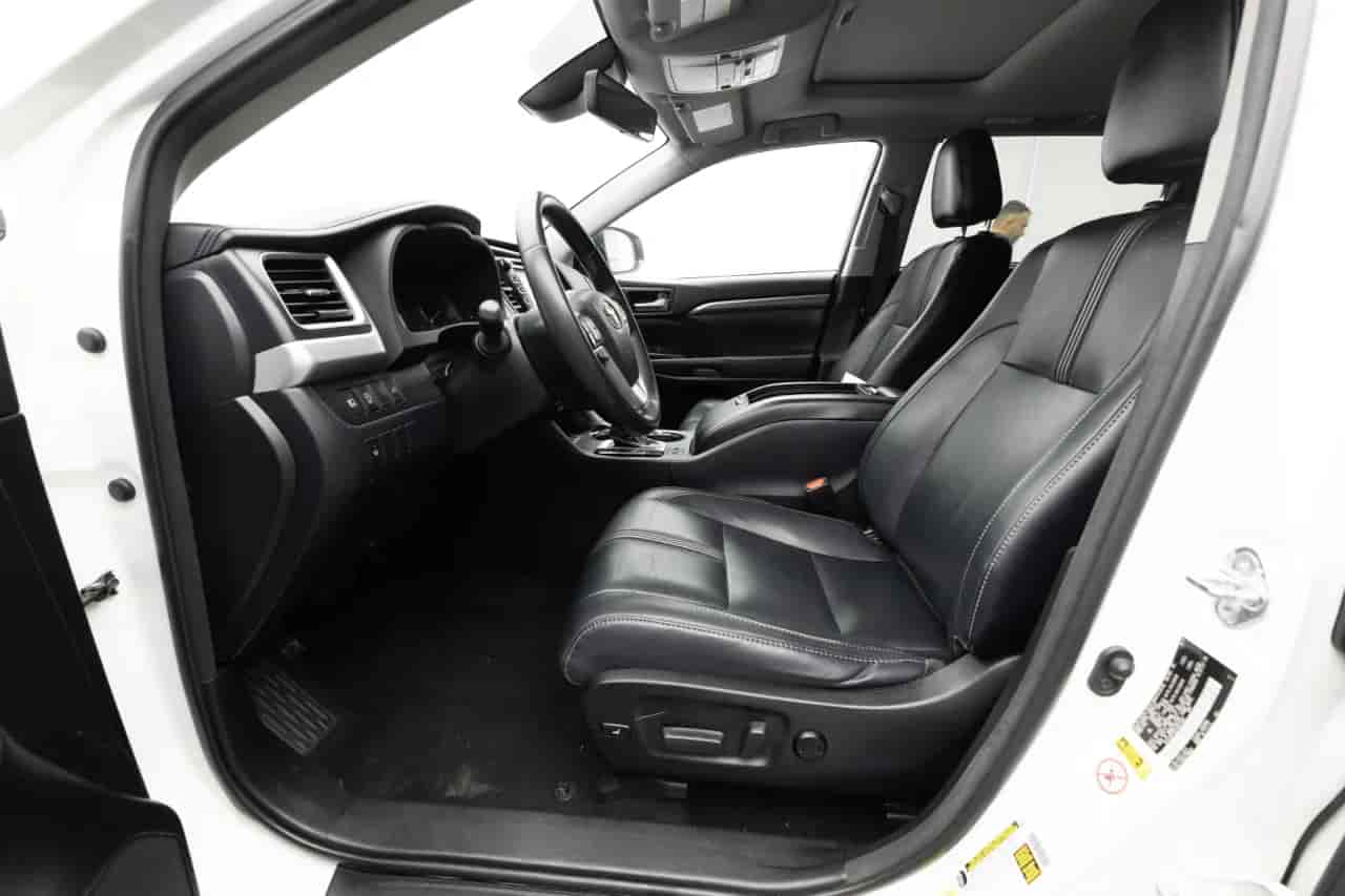 TOYOTA Highlander - 10