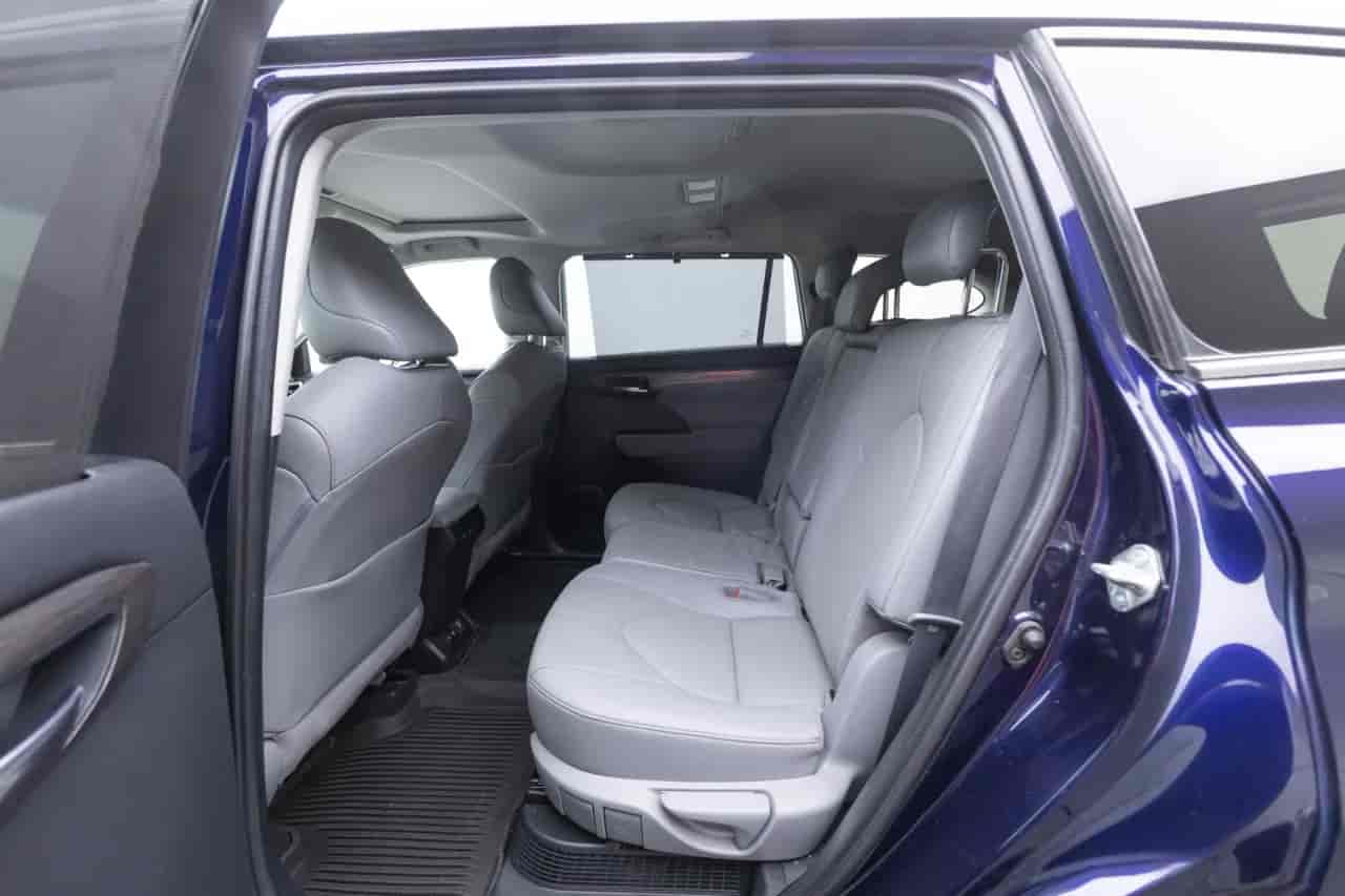 TOYOTA Highlander - 8