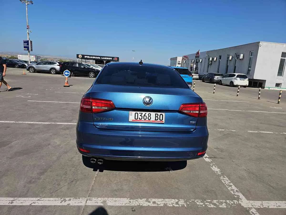 VOLKSWAGEN Jetta - 5