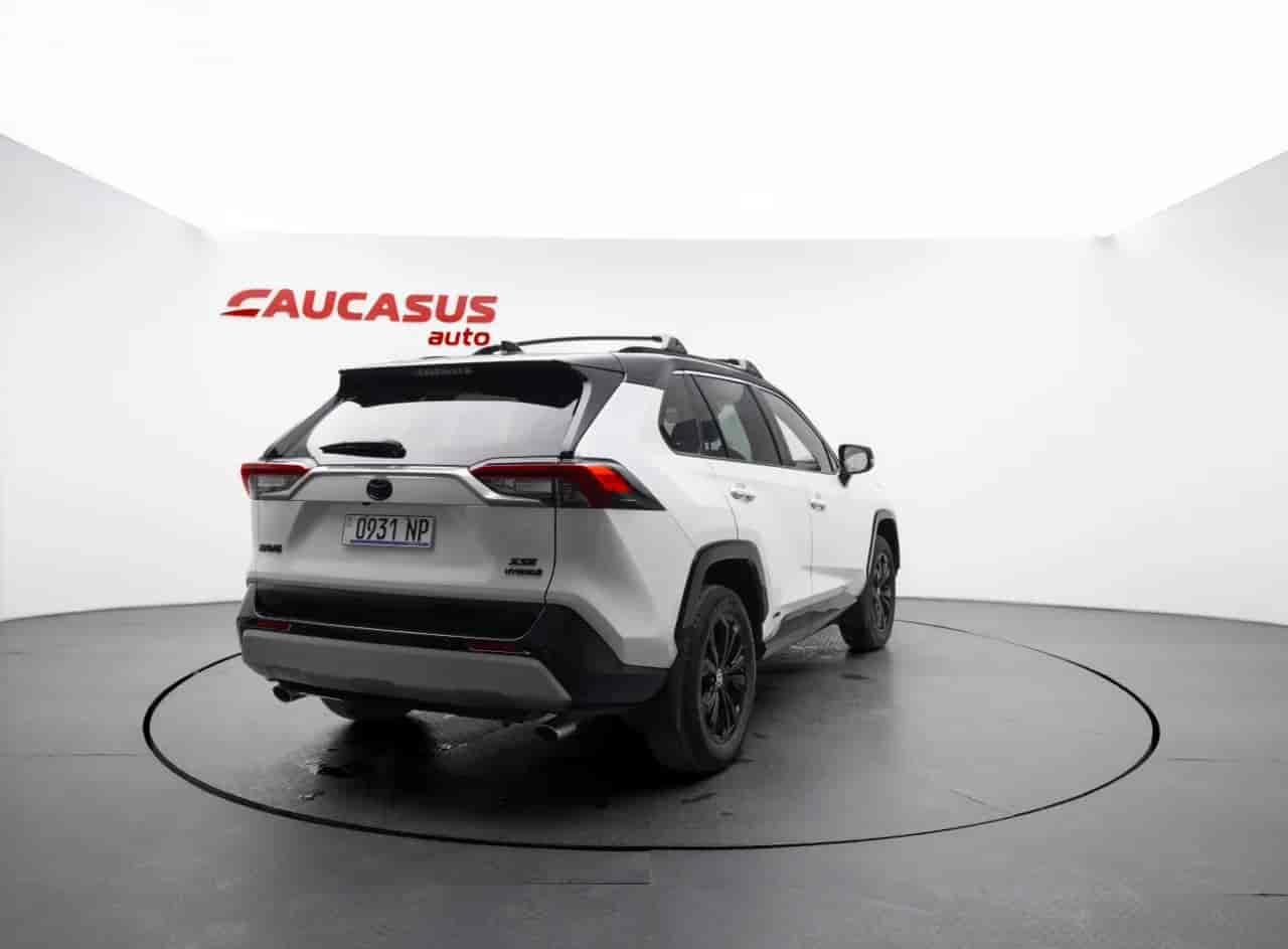 TOYOTA RAV4 - 4