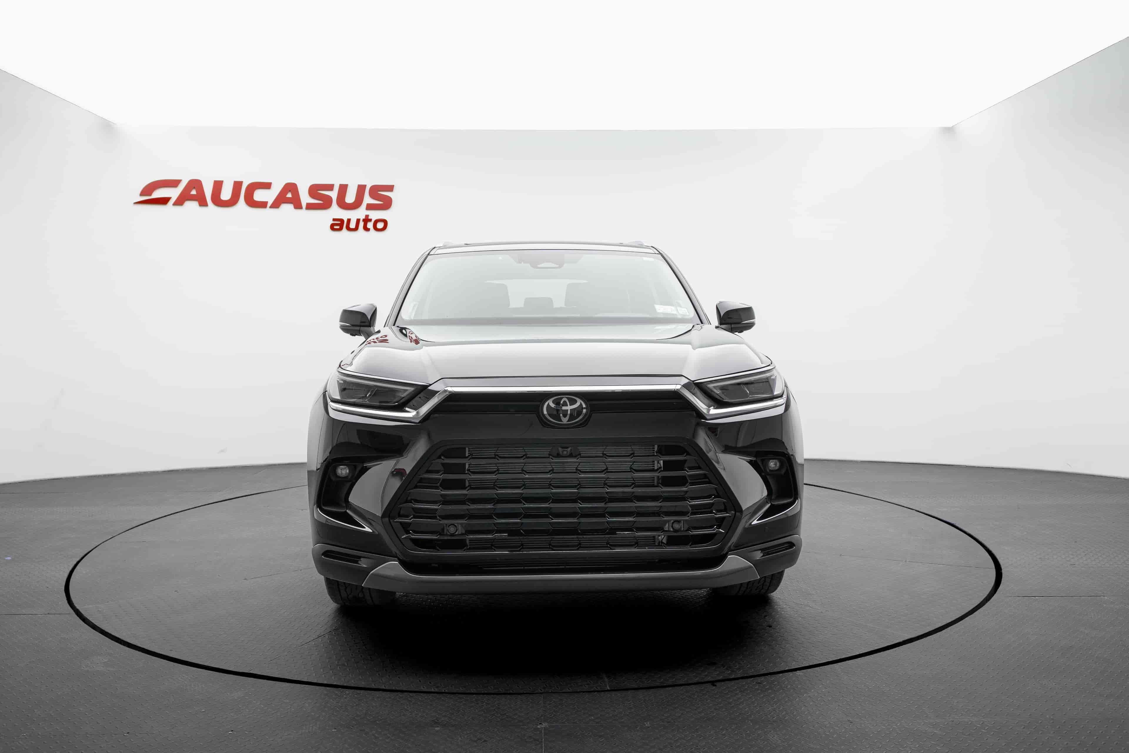 TOYOTA Grand Highlander - 2