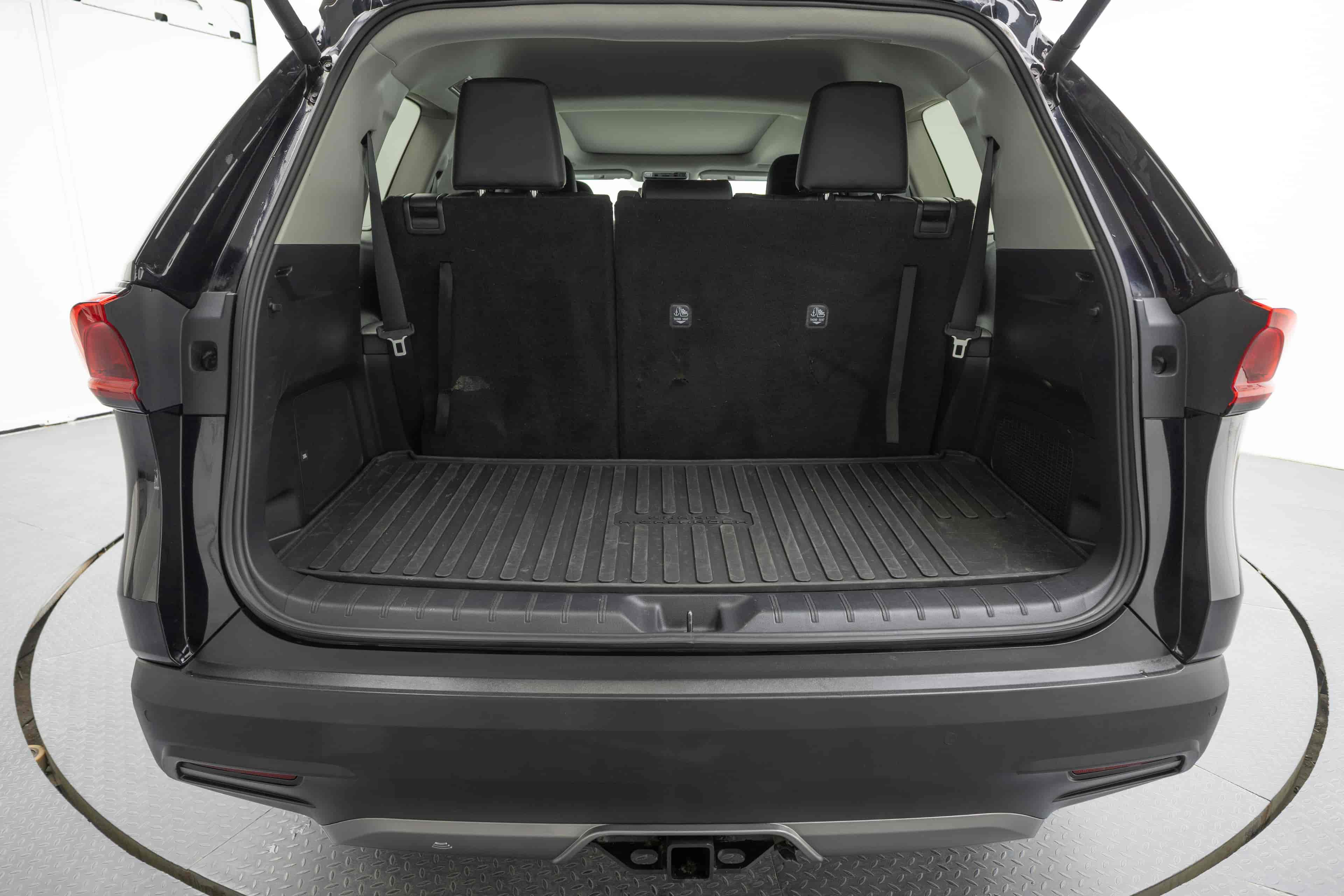TOYOTA Grand Highlander - 7