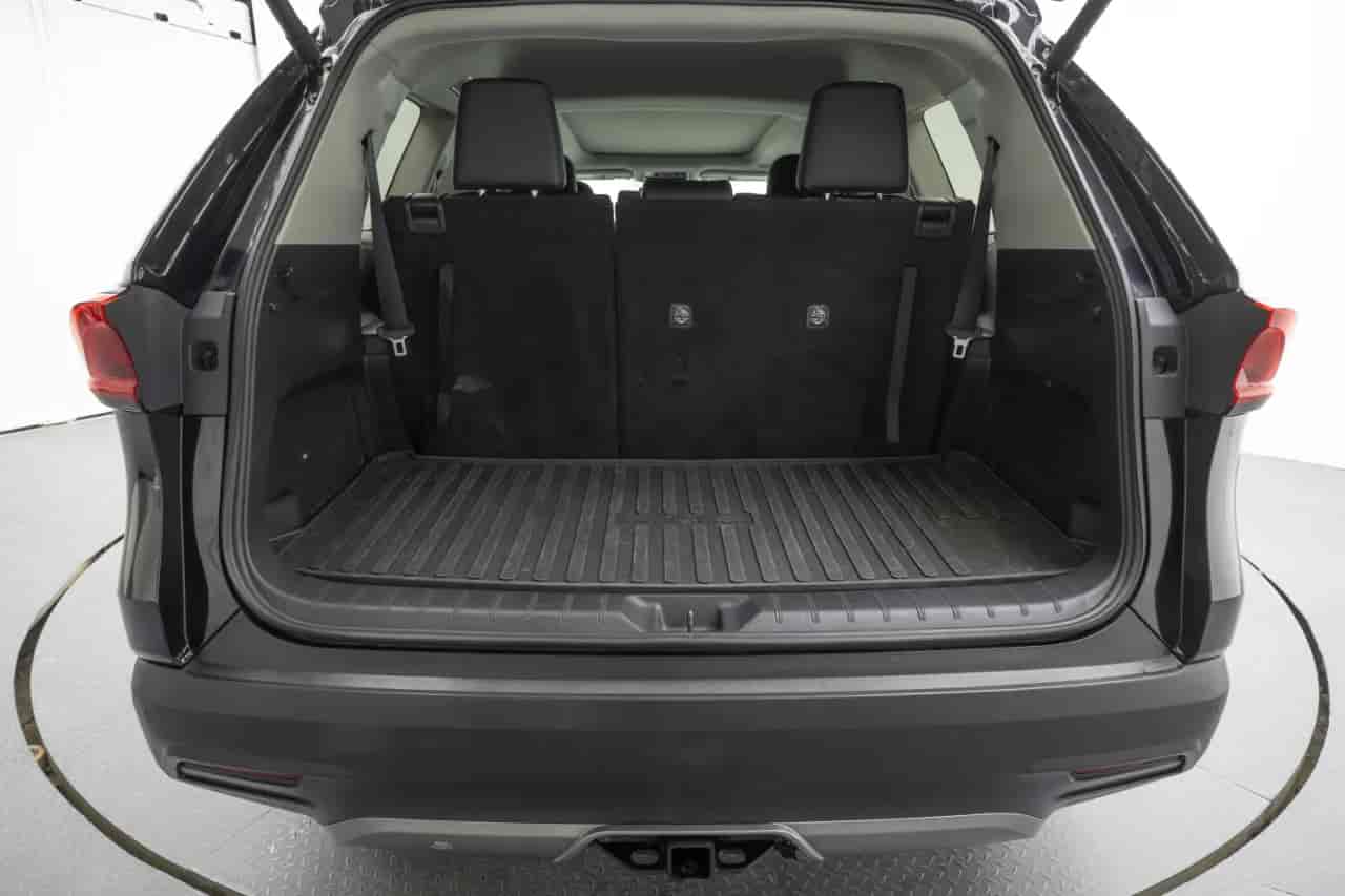TOYOTA Grand Highlander - 7