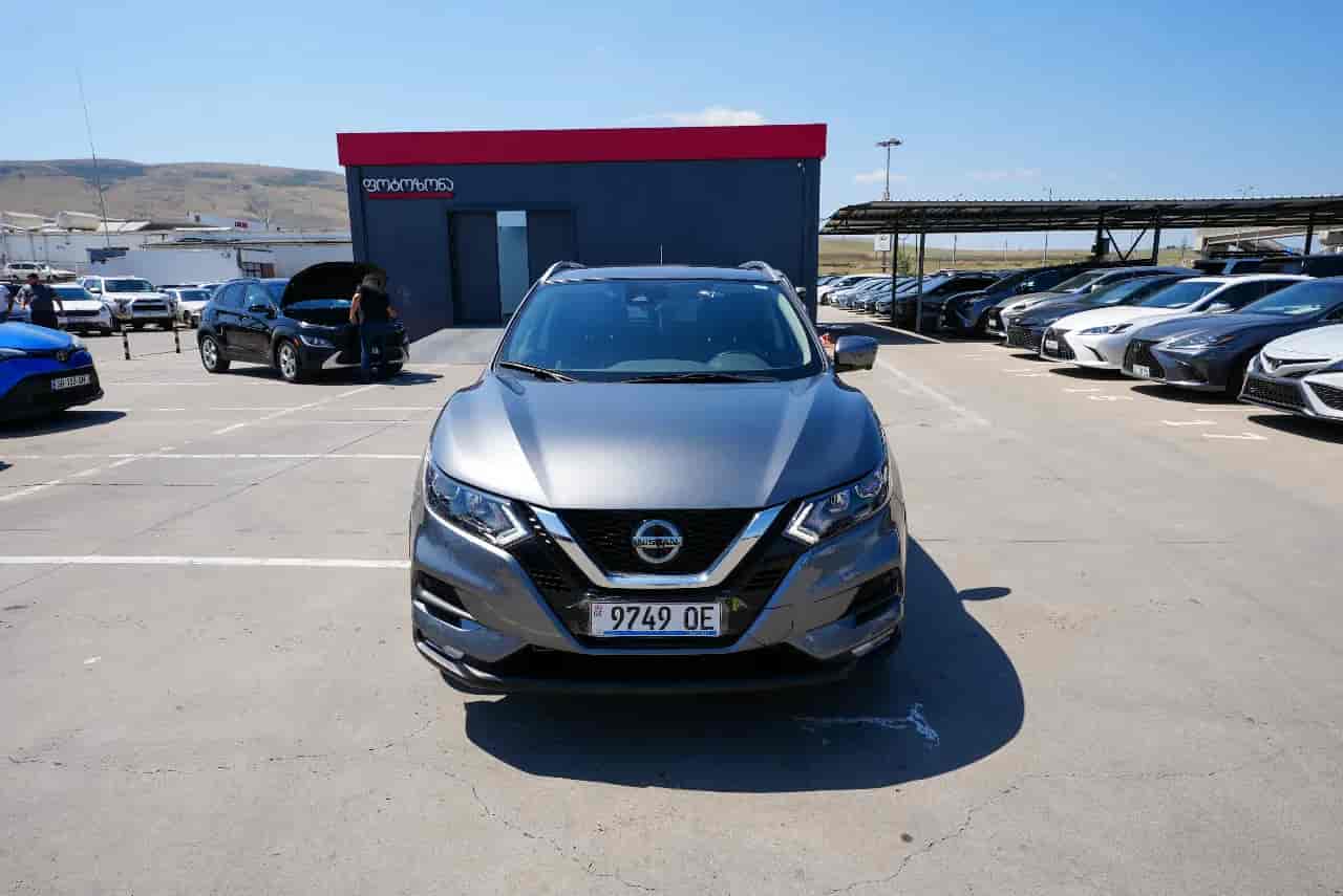 NISSAN Rogue Sport - 2