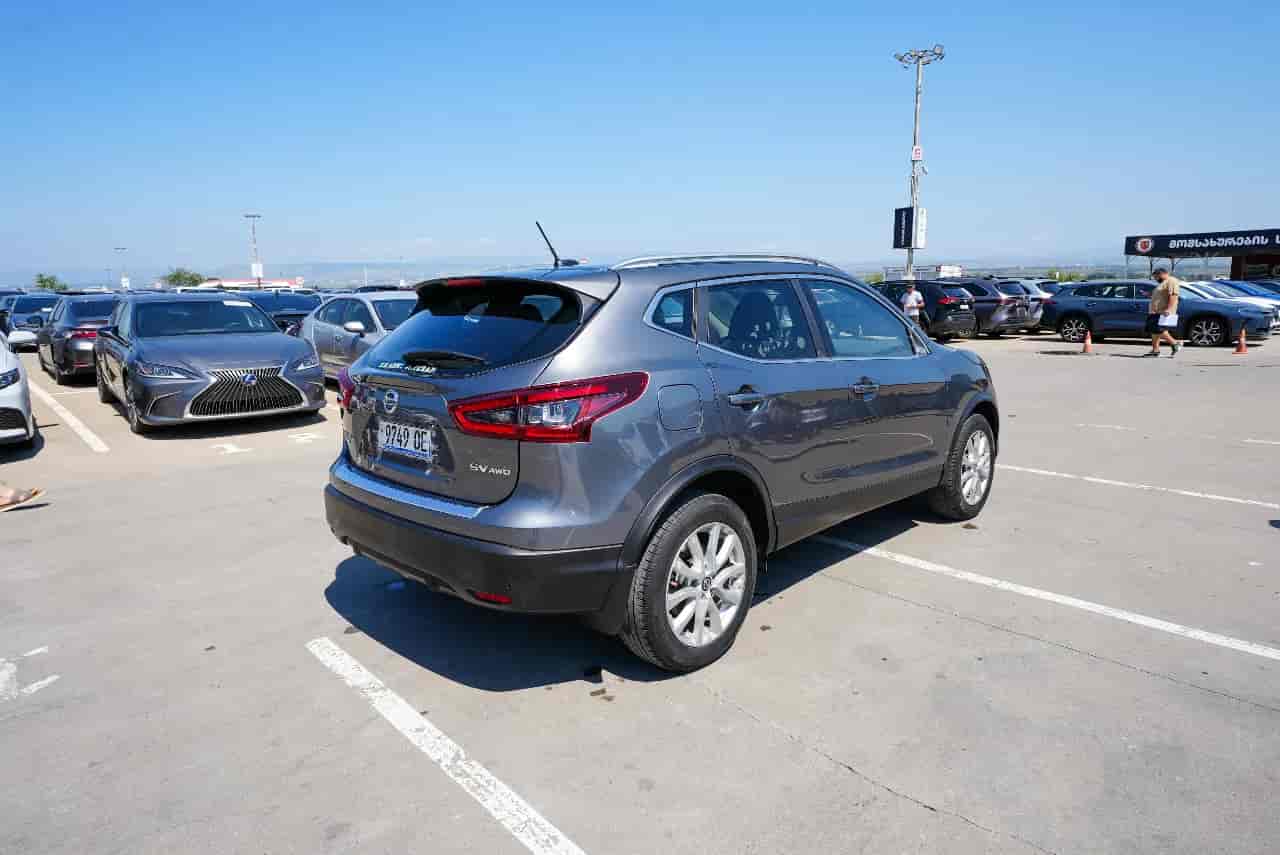 NISSAN Rogue Sport - 4