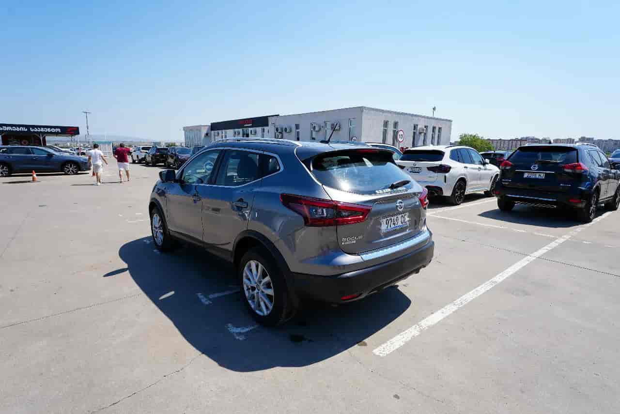 NISSAN Rogue Sport - 6