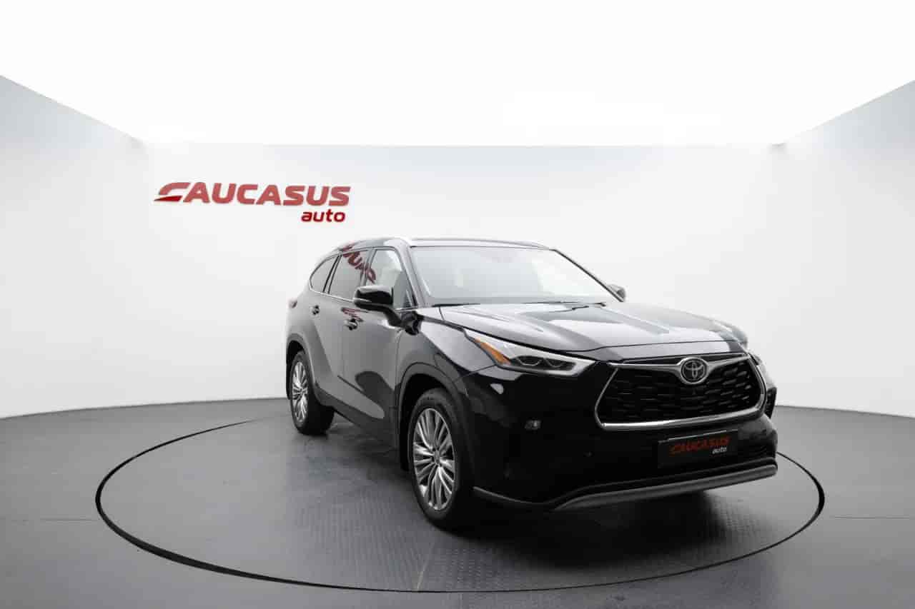 TOYOTA Highlander - 3
