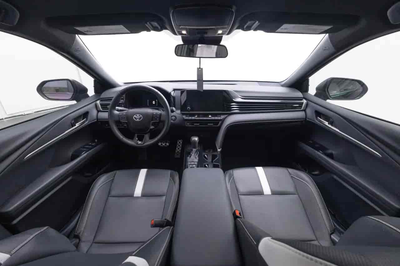 TOYOTA Camry - 9