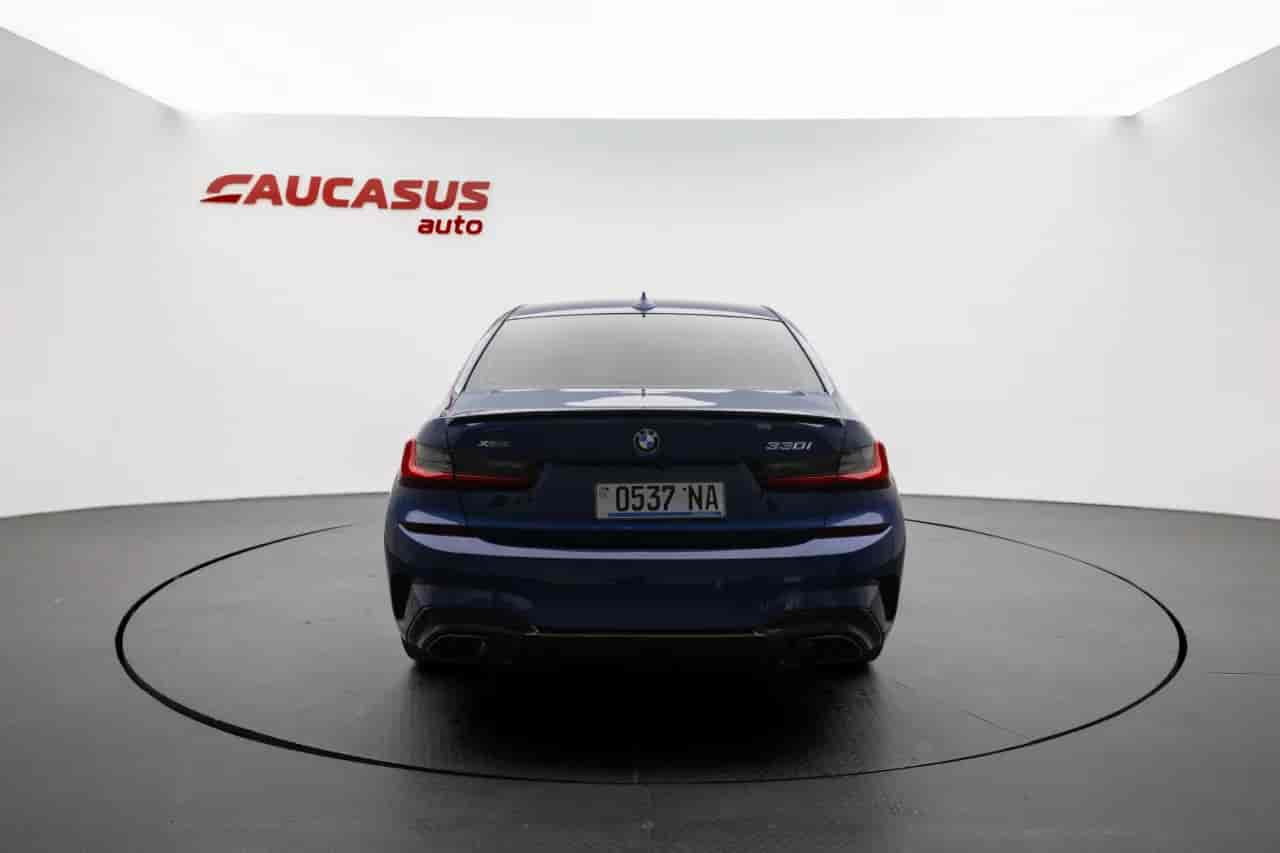 BMW 3-Series - 5