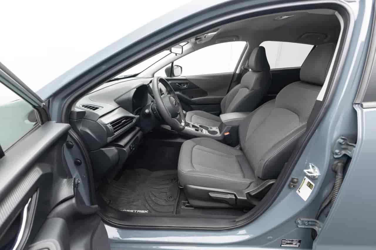 SUBARU Crosstrek - 10
