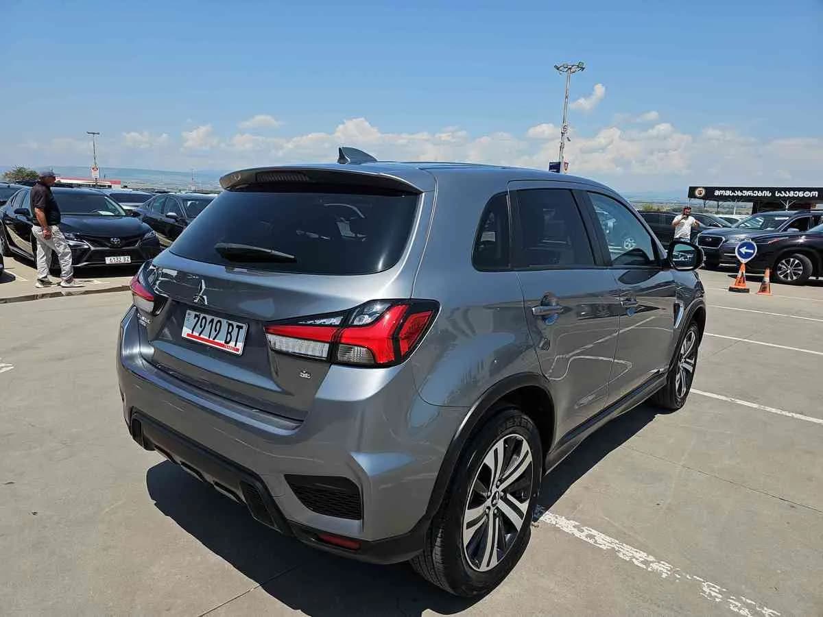 MITSUBISHI Outlander Sport - 4