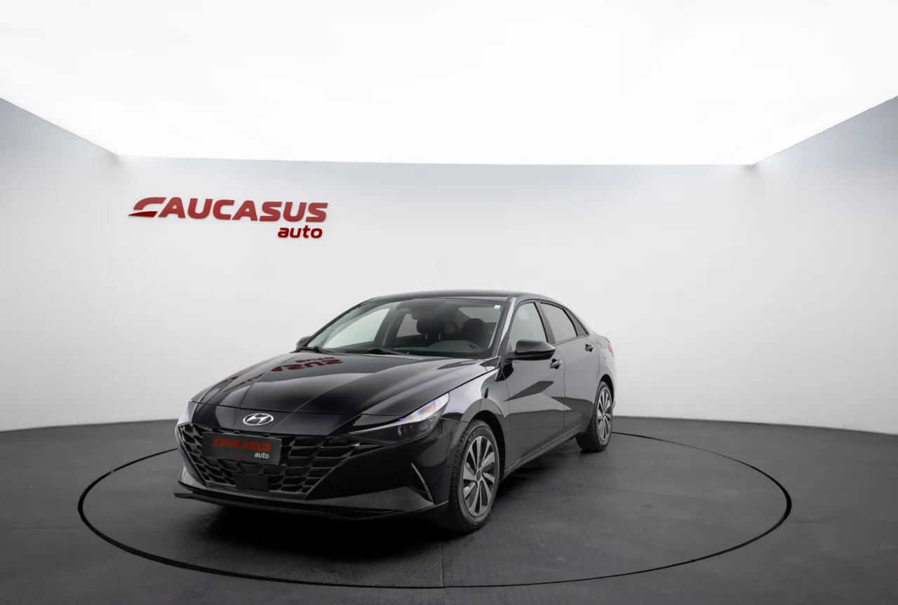 2023 HYUNDAI Elantra