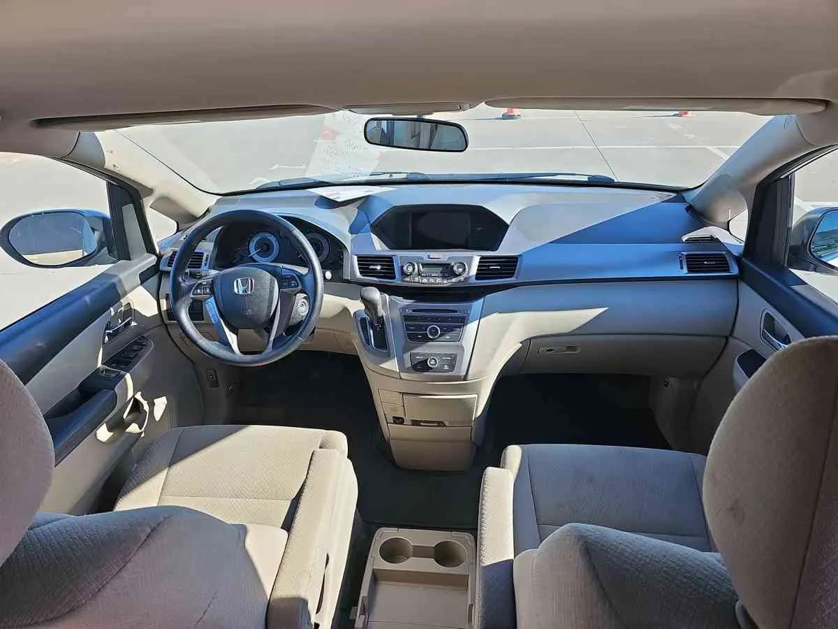 HONDA Odyssey - 8
