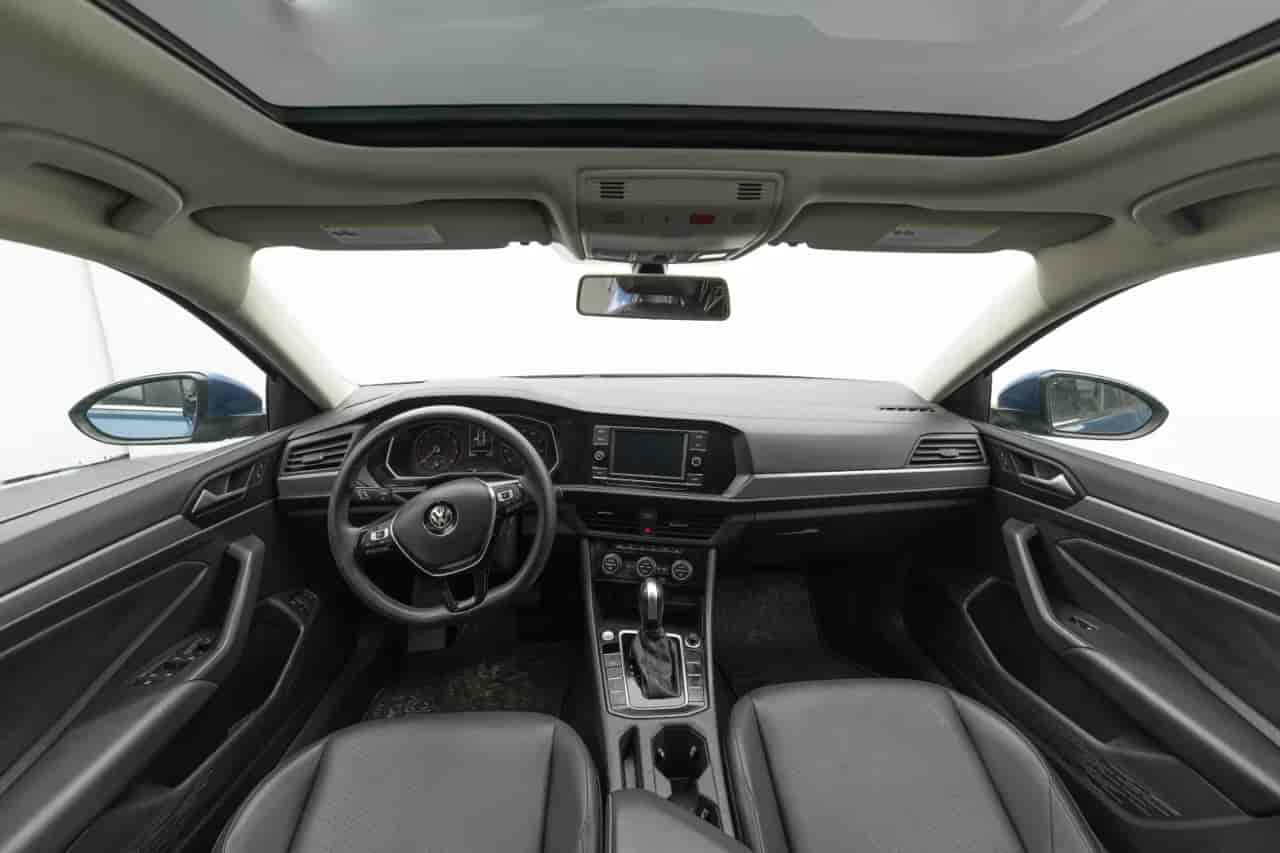 VOLKSWAGEN Jetta - 9