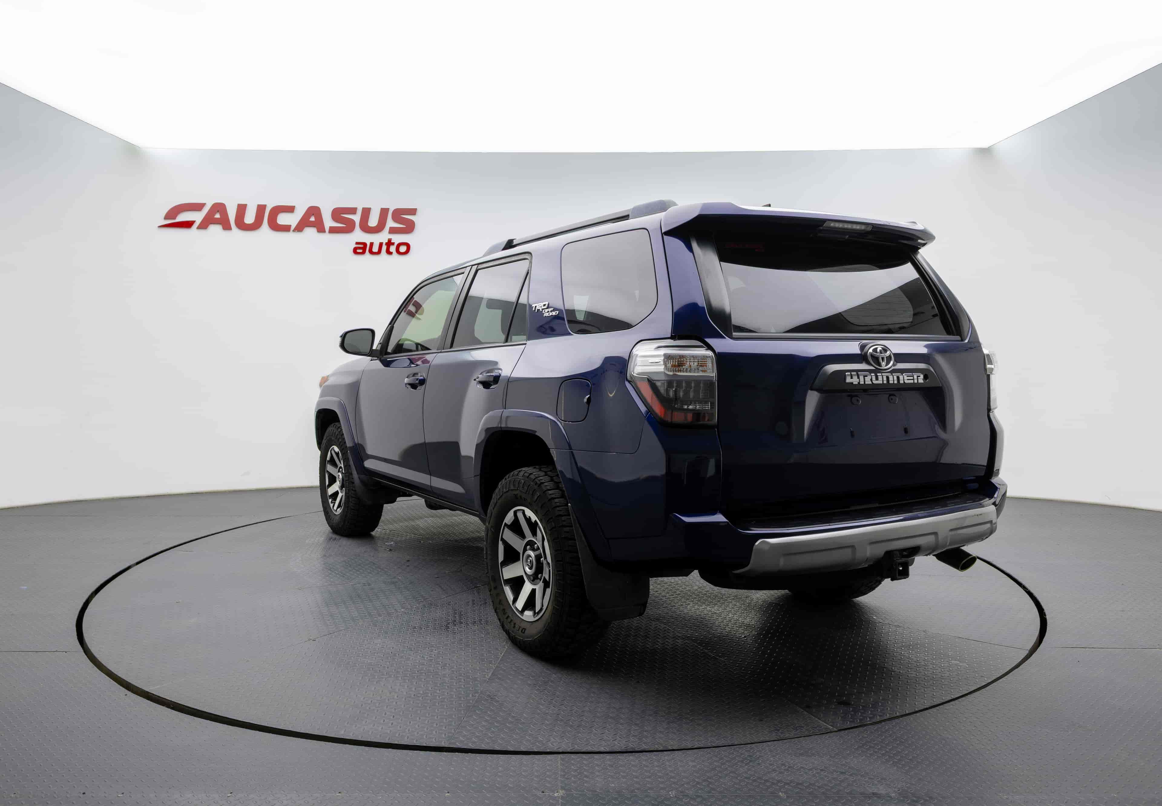 TOYOTA 4Runner - 6