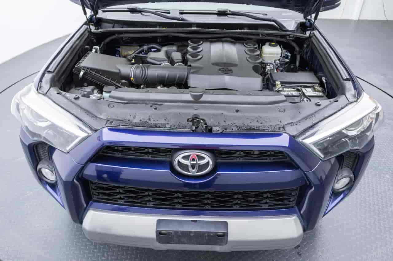 TOYOTA 4-Runner - 10