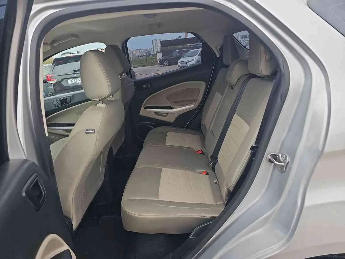 FORD Ecosport - 7