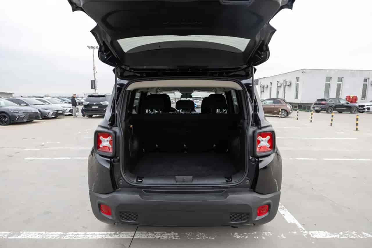 JEEP Renegade - 10