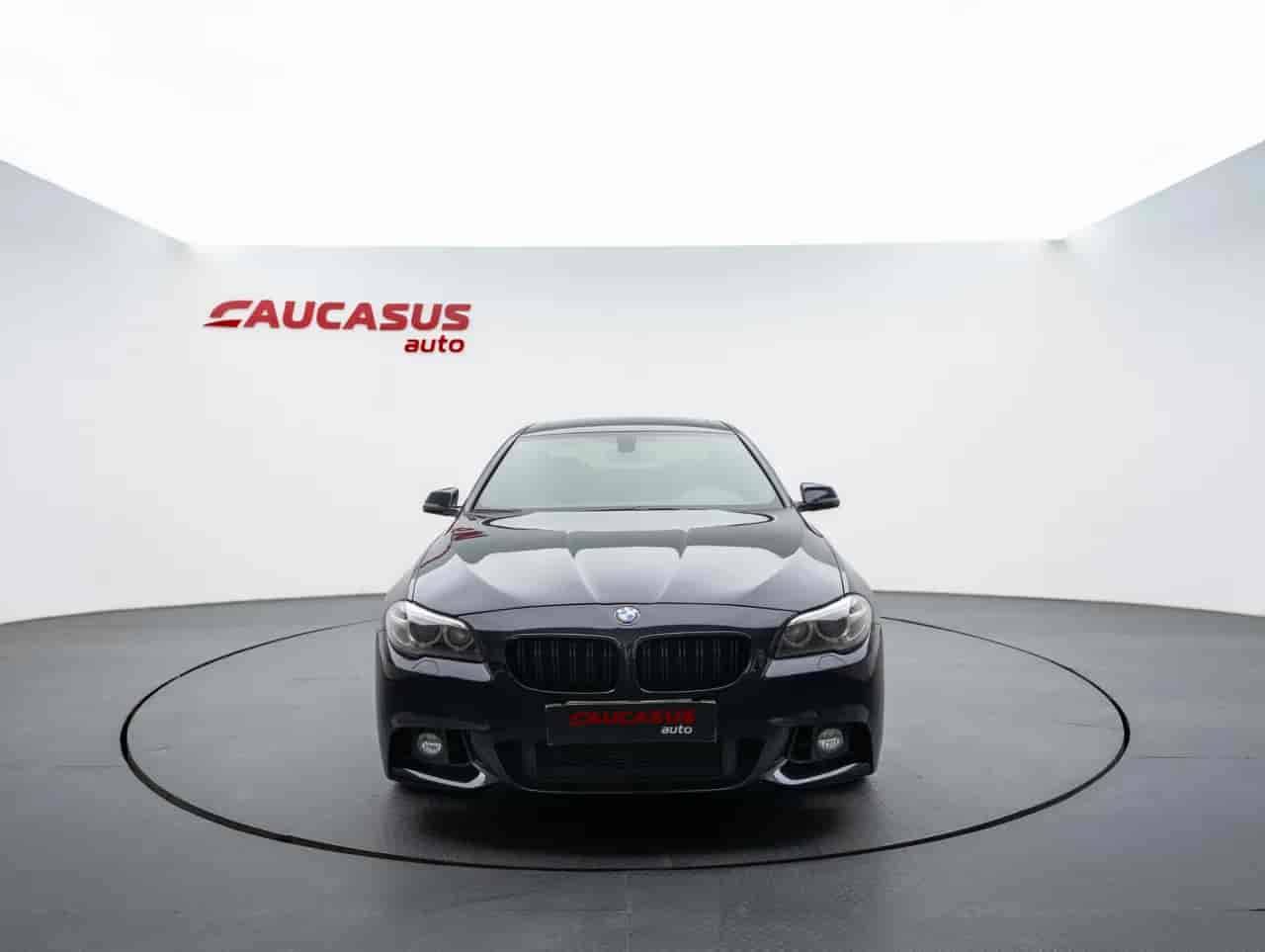 BMW 5-Series - 2
