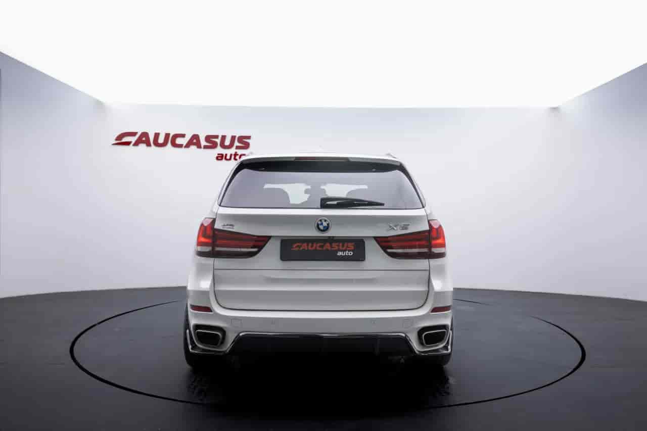 BMW X5 - 6