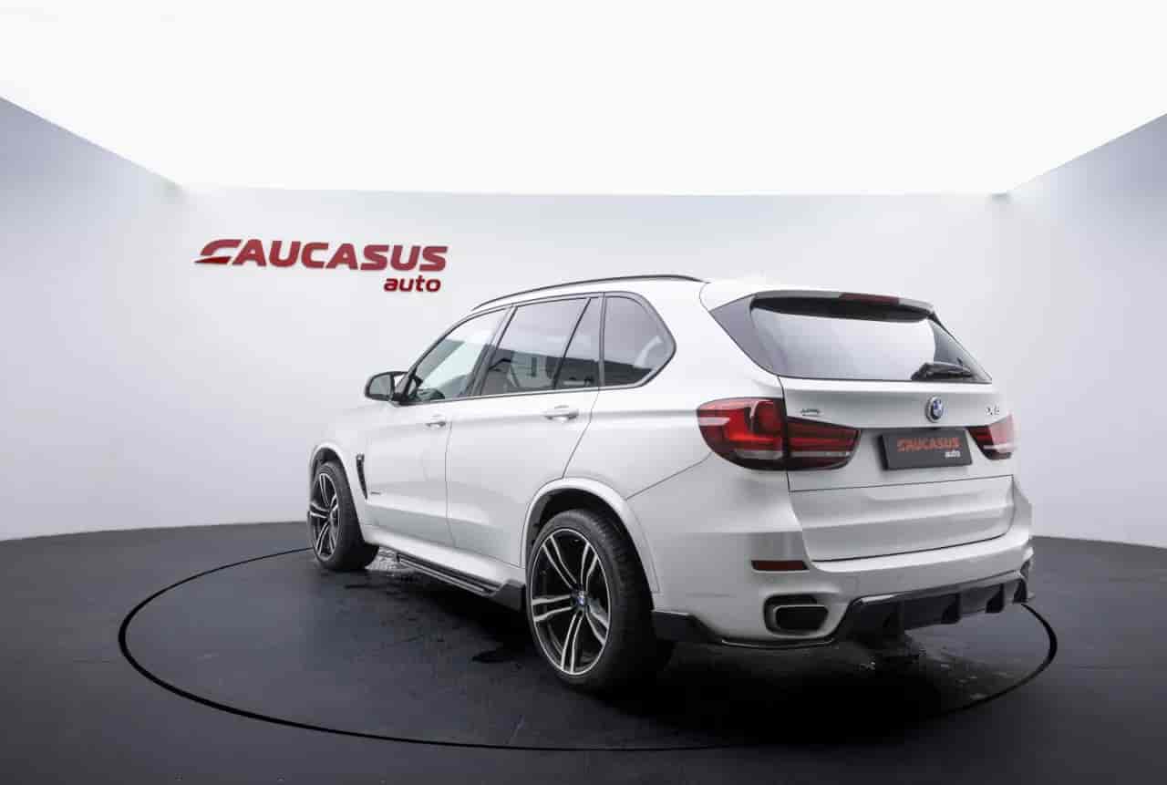 BMW X5 - 7