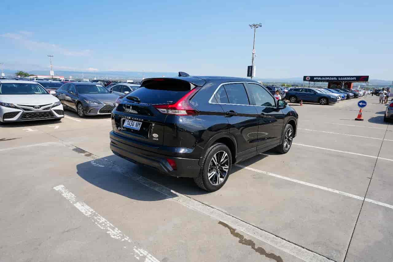 MITSUBISHI Eclipse Cross - 4