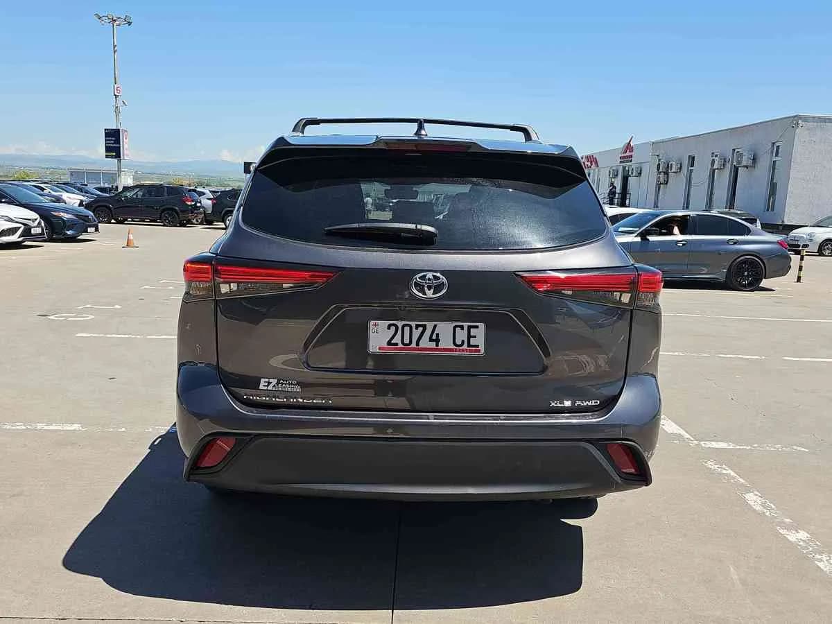 TOYOTA Highlander - 5