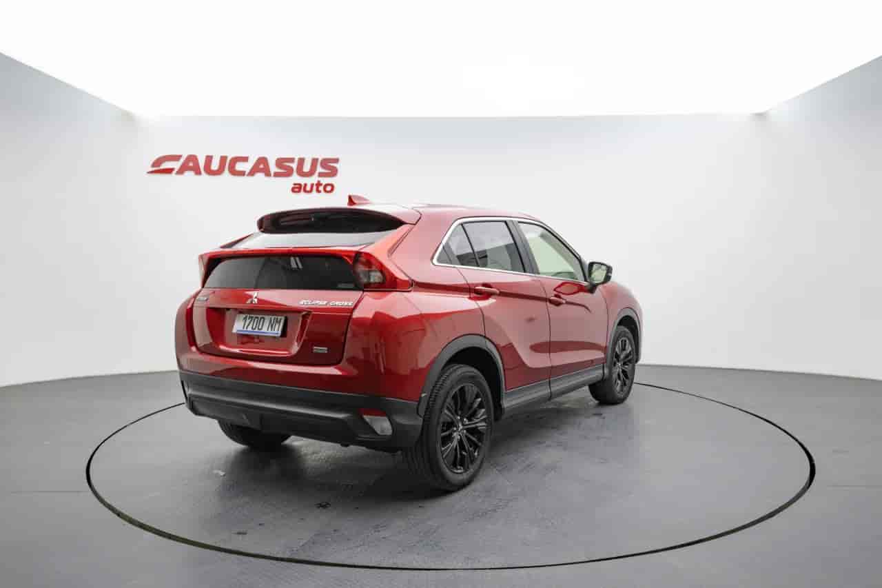 MITSUBISHI Eclipse Cross - 4