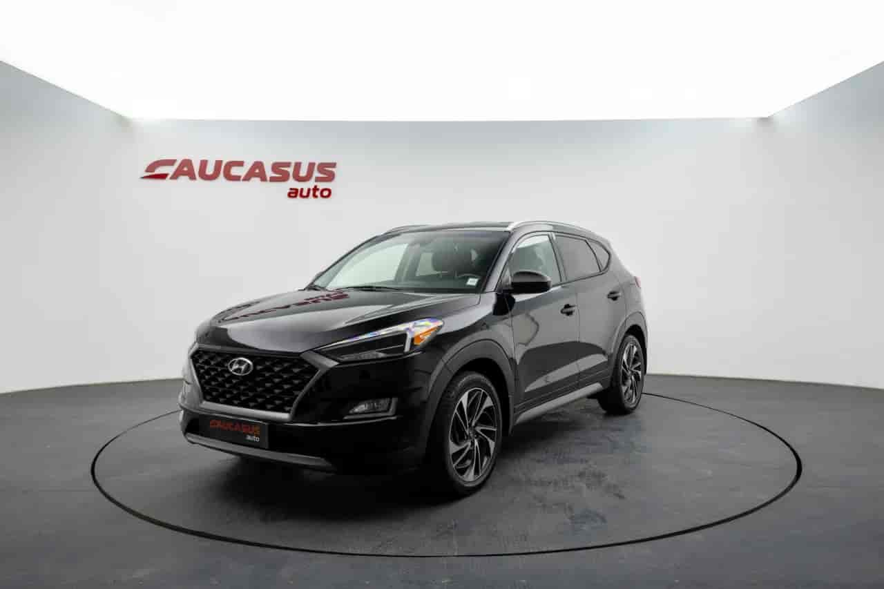 HYUNDAI Tucson - 1