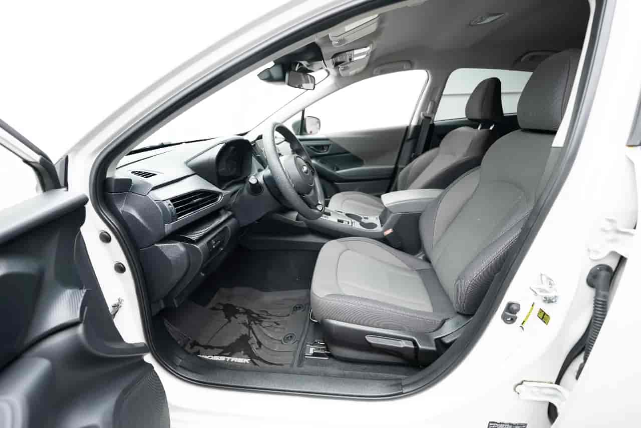 SUBARU Crosstrek - 10