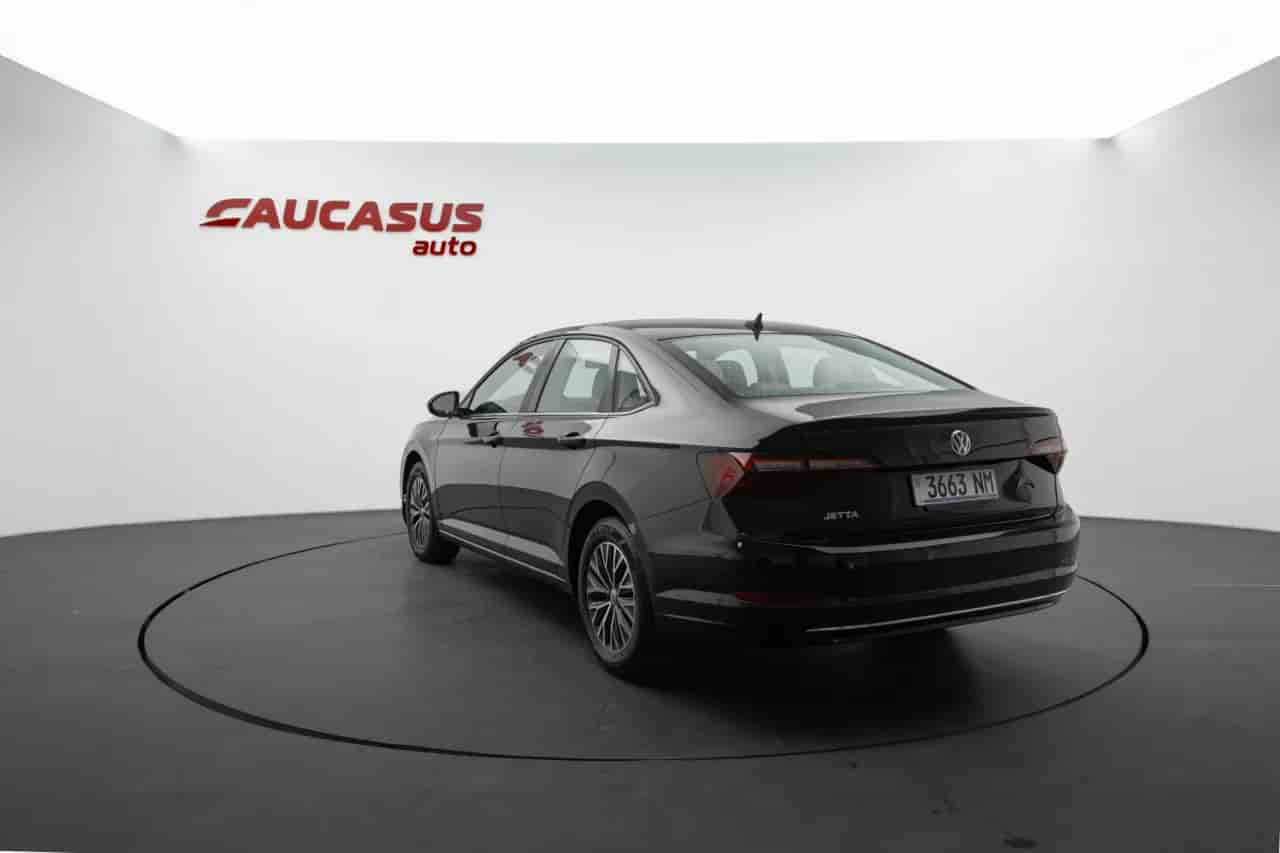 VOLKSWAGEN Jetta - 6