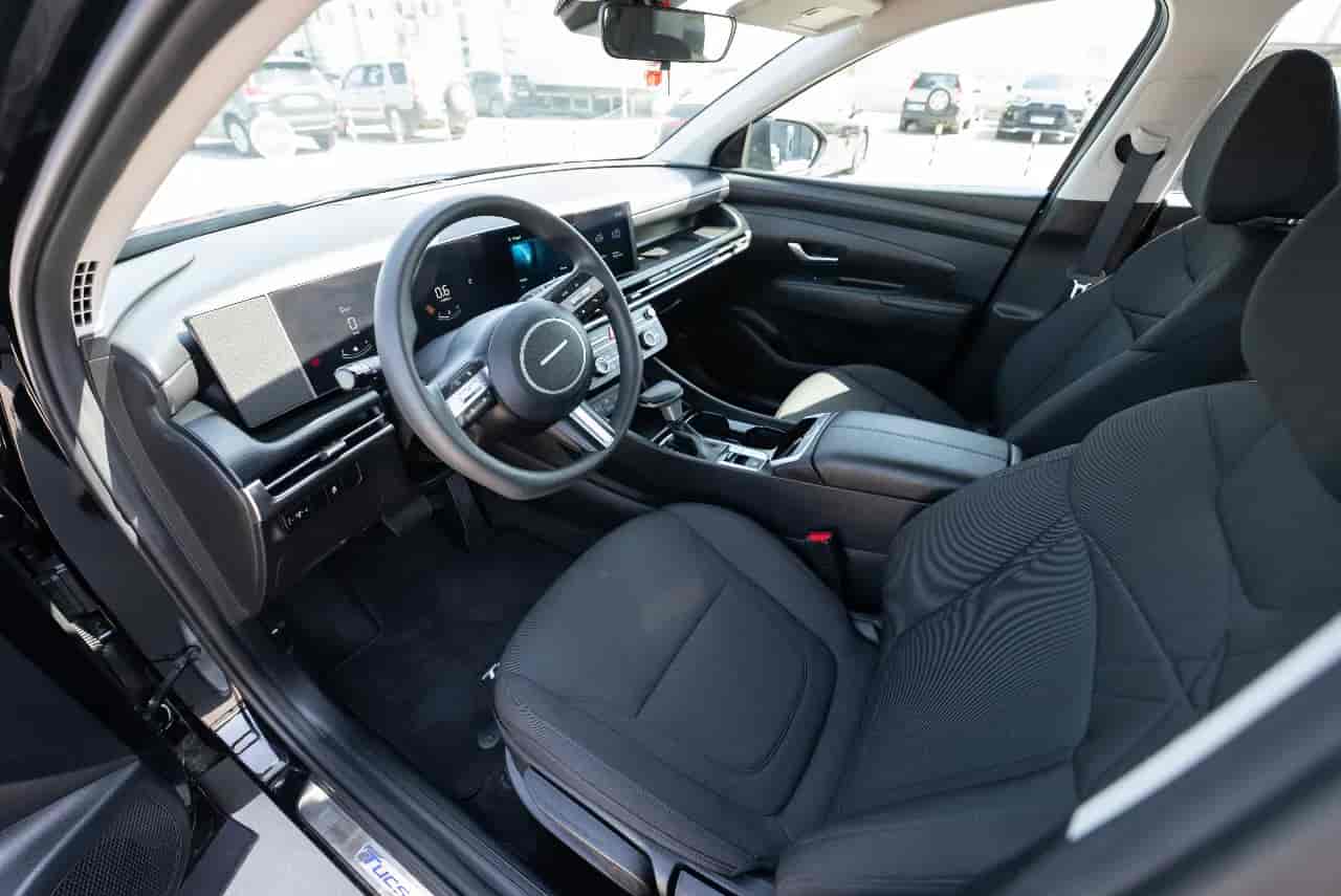 HYUNDAI Tucson - 10