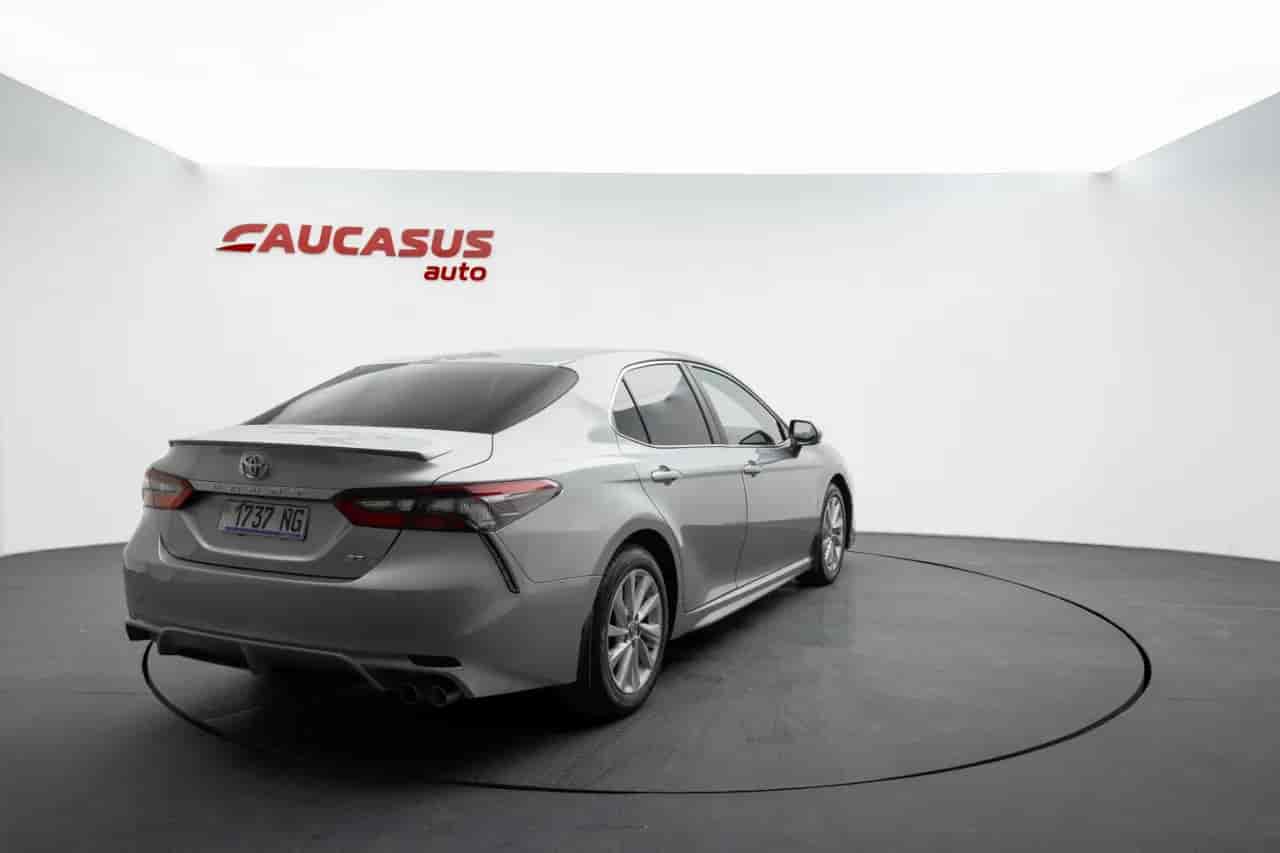 TOYOTA Camry - 4