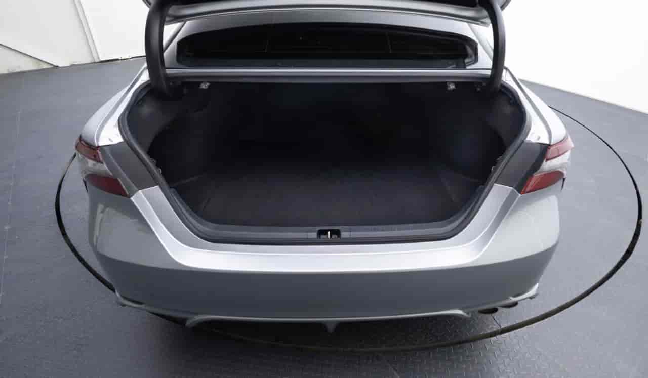 TOYOTA Camry - 7