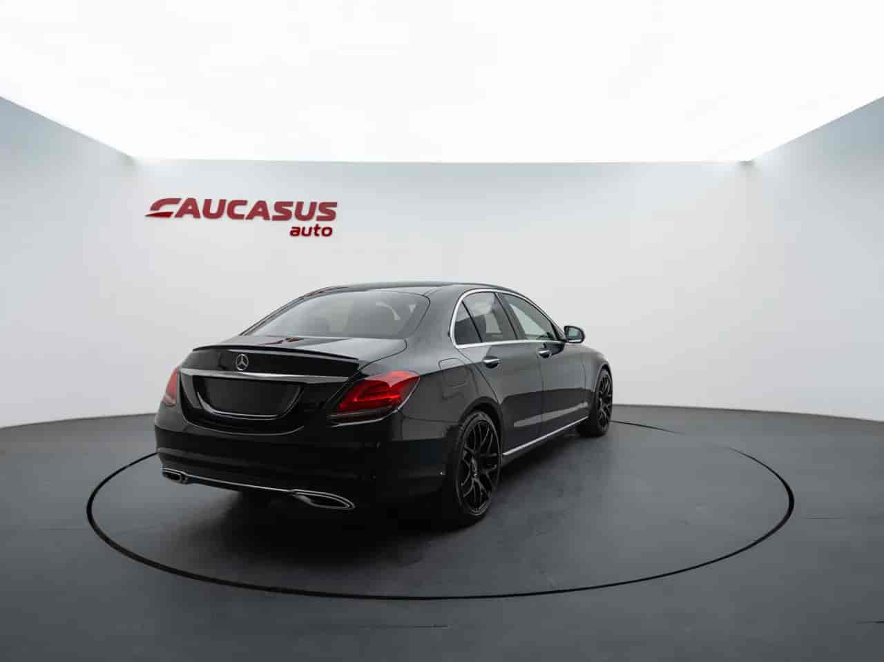 MERCEDES-BENZ C-Class - 4