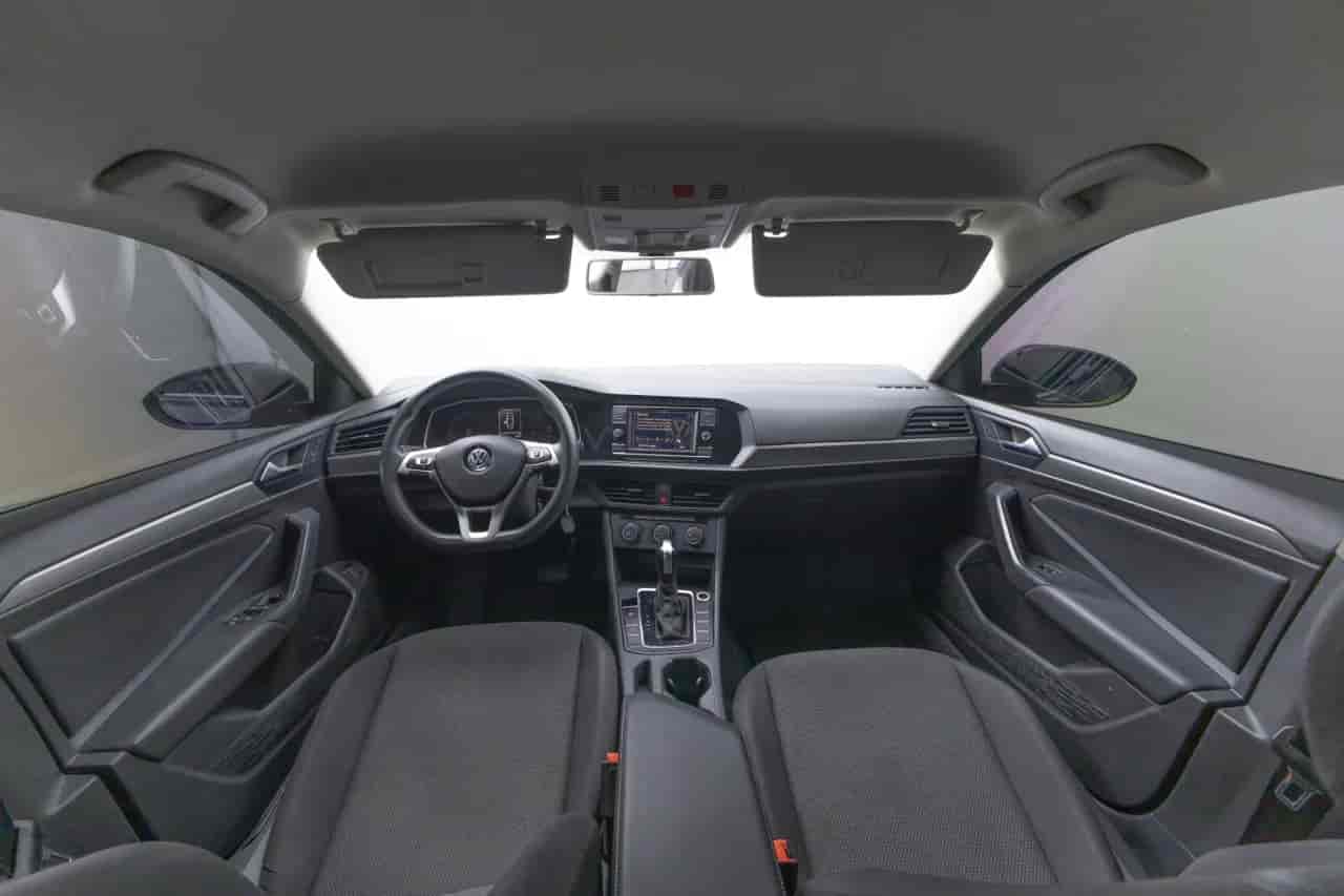 VOLKSWAGEN Jetta - 9