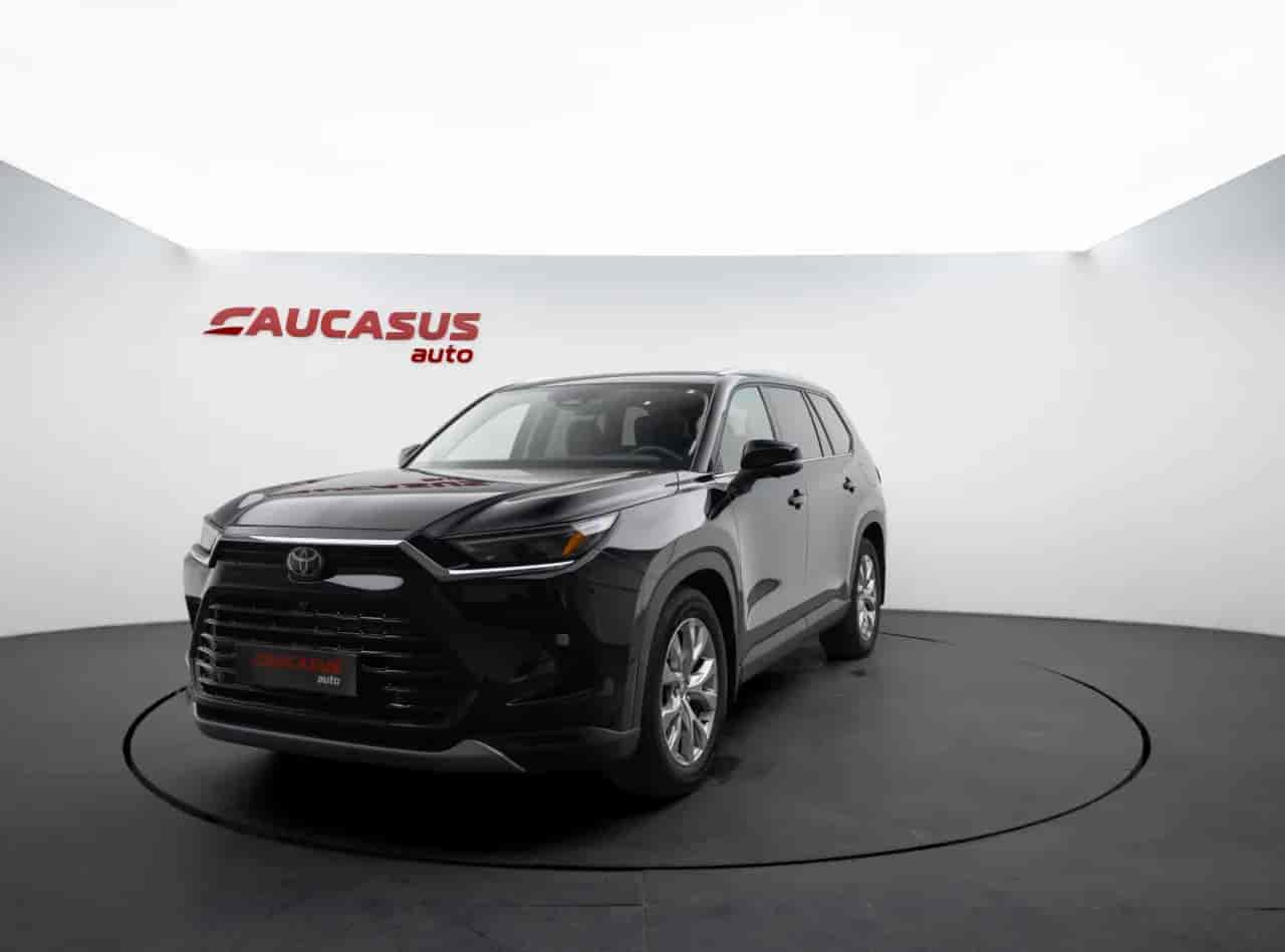 TOYOTA Grand Highlander - 1