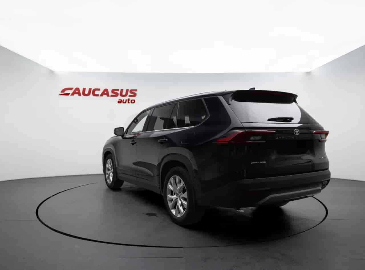 TOYOTA Grand Highlander - 6