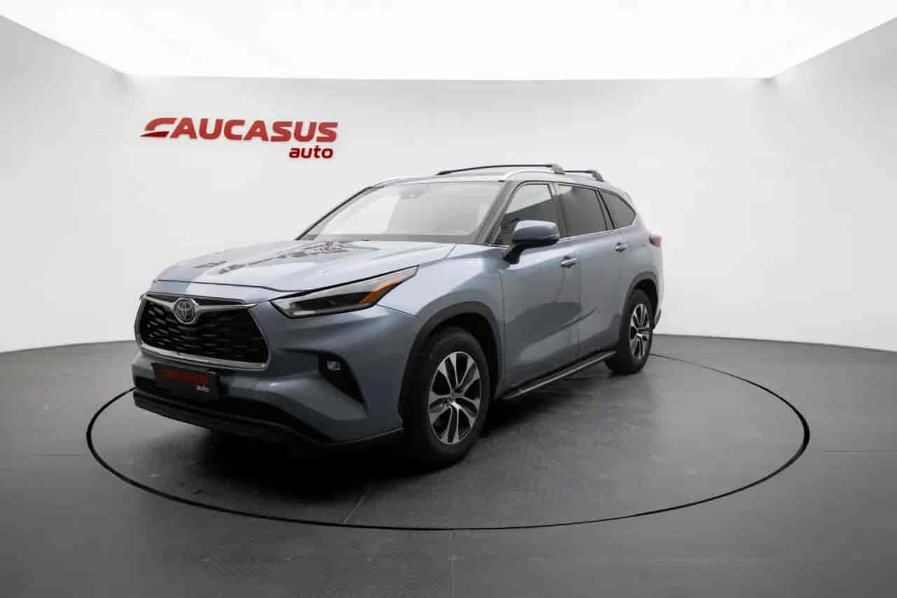 TOYOTA Highlander - 1