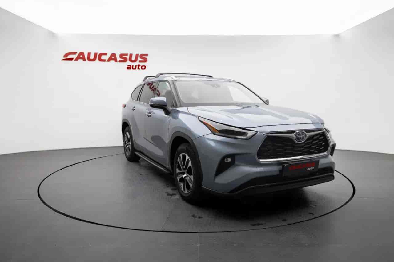 TOYOTA Highlander - 3