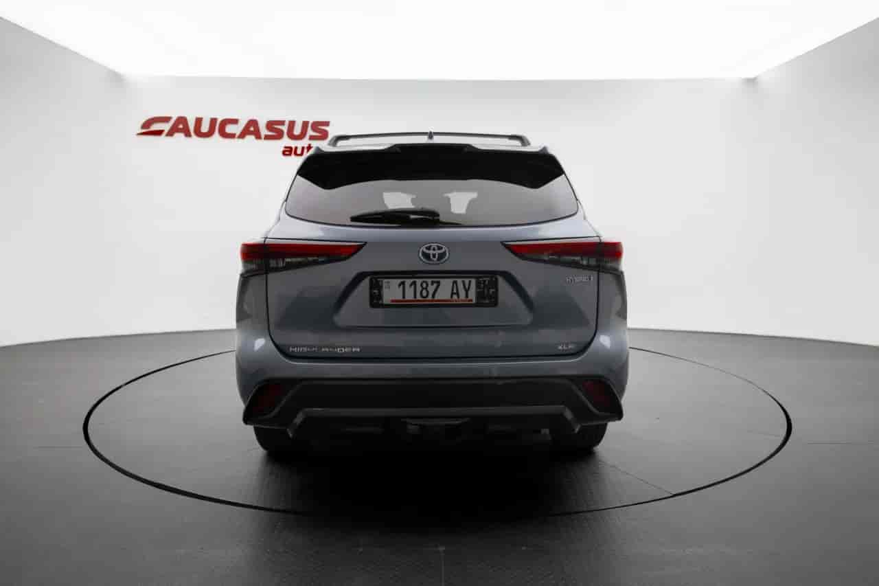 TOYOTA Highlander - 5