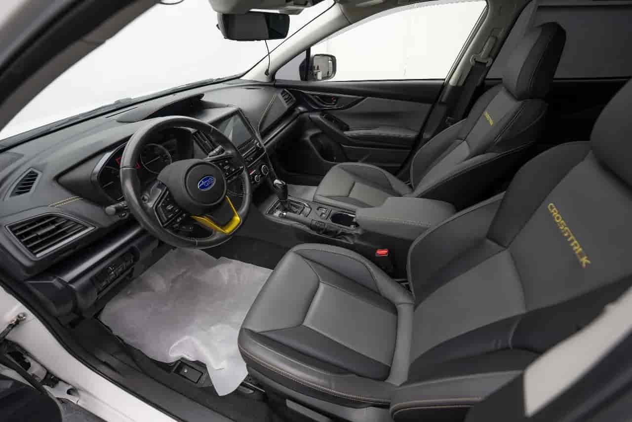 SUBARU Crosstrek - 10