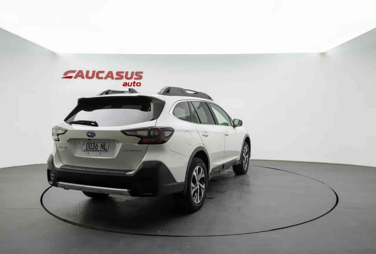 SUBARU Outback - 4