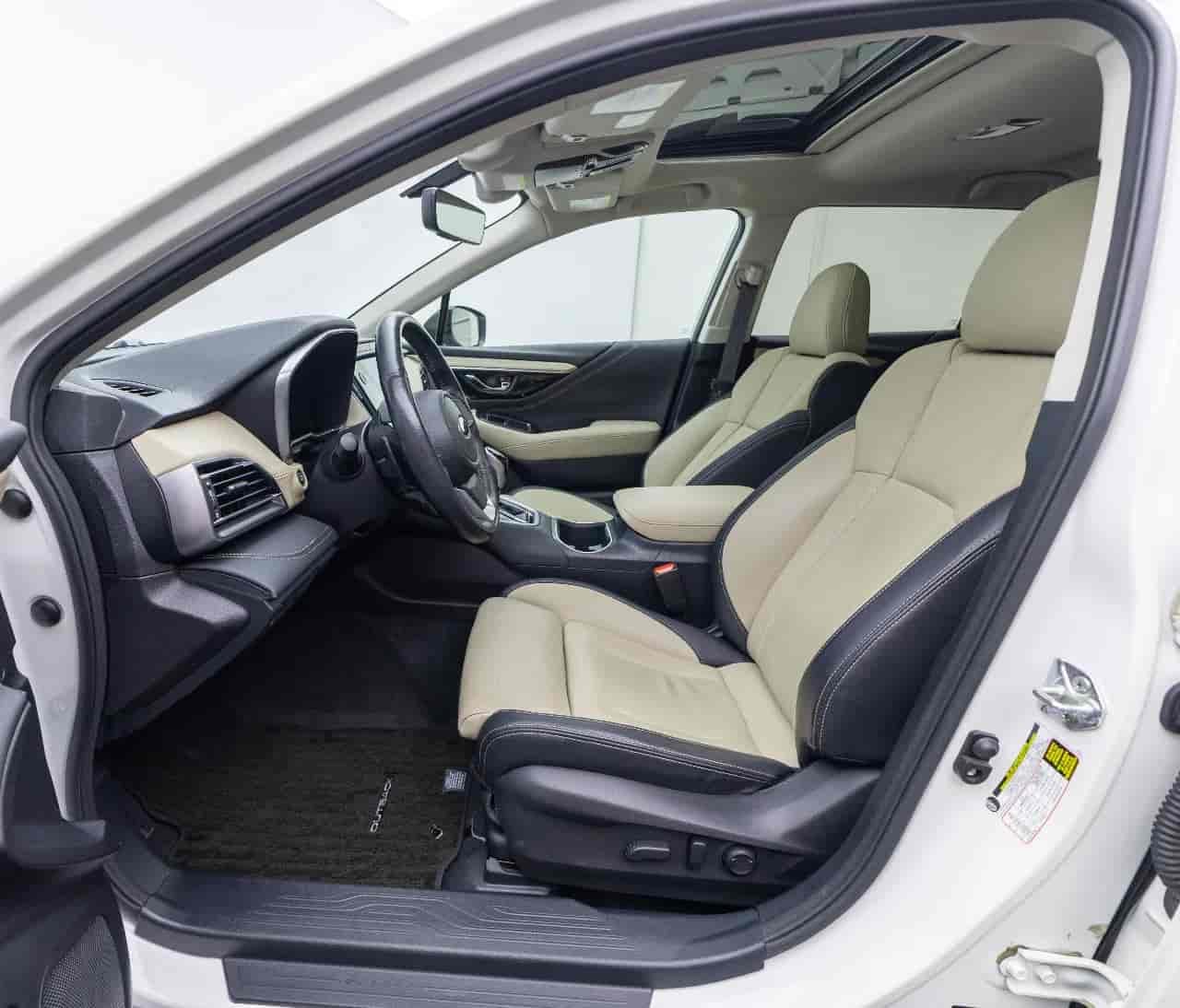 SUBARU Outback - 10