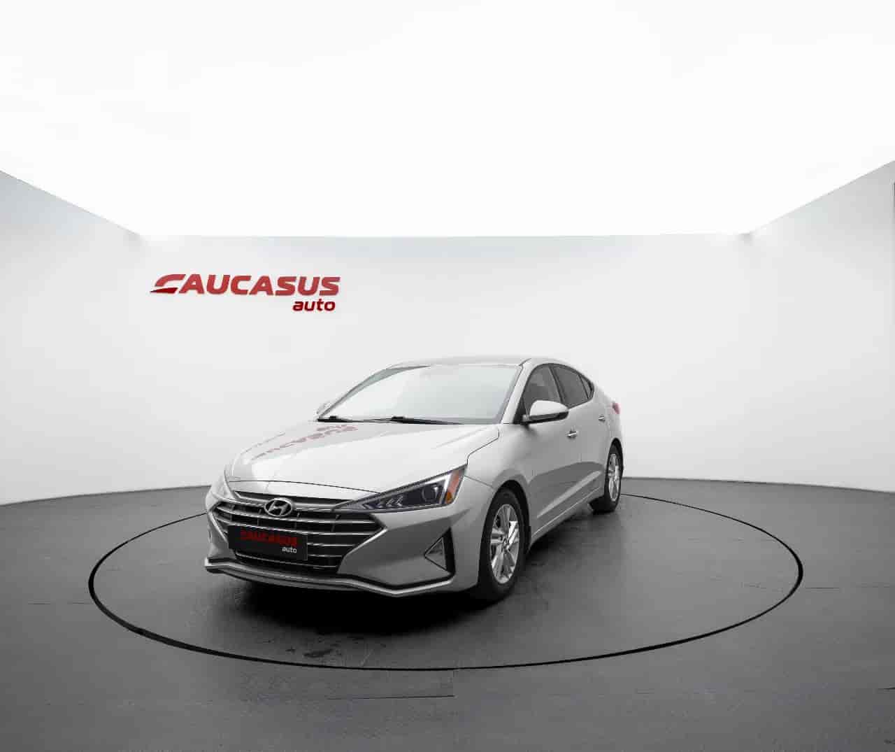 HYUNDAI Elantra - 1