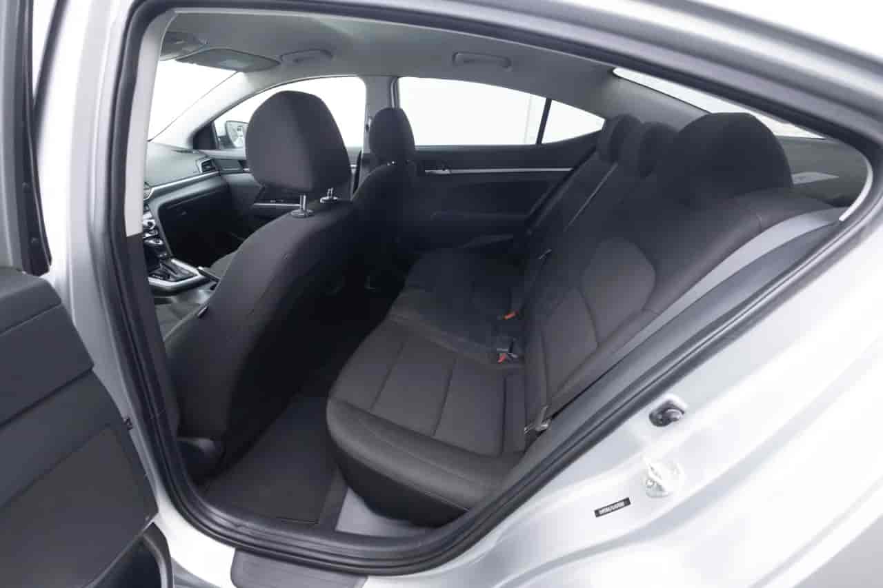 HYUNDAI Elantra - 7