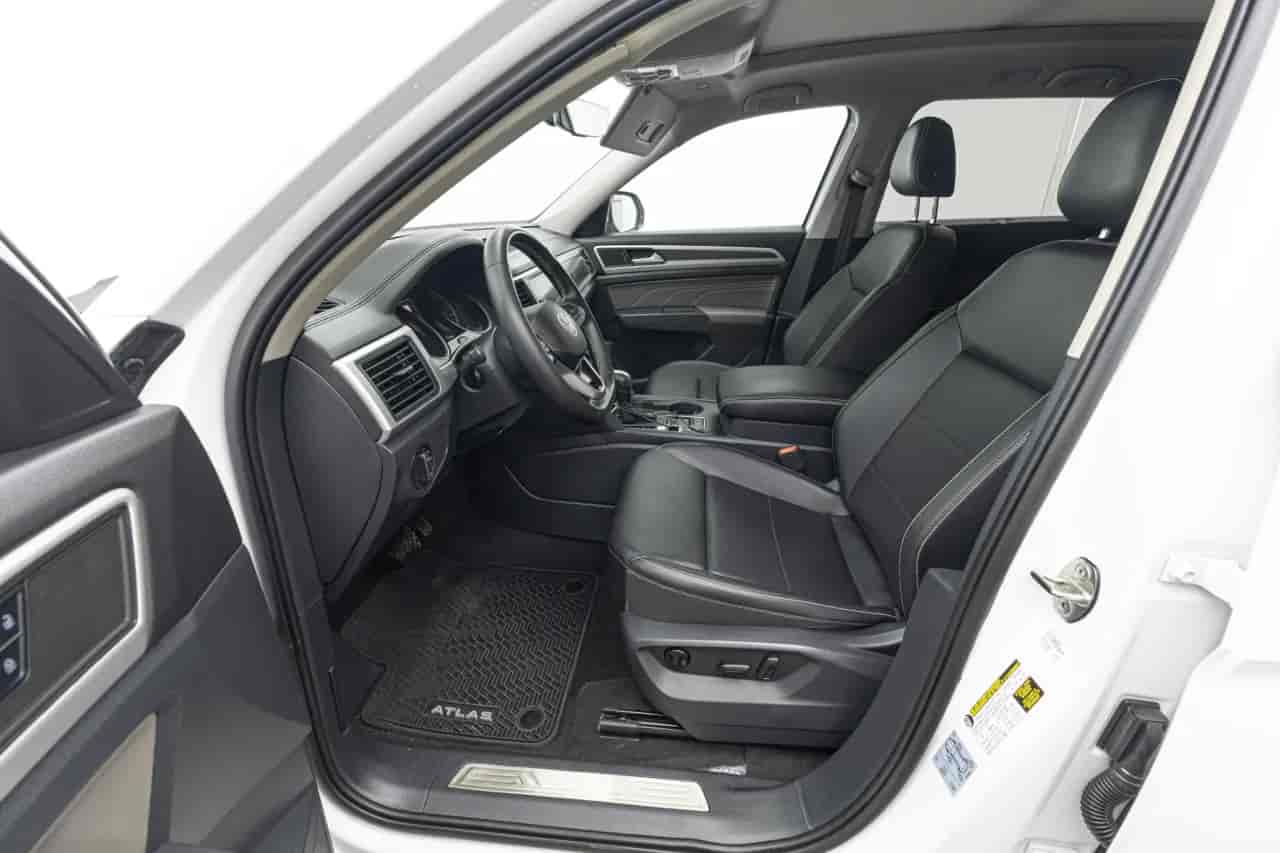 VOLKSWAGEN Atlas - 10